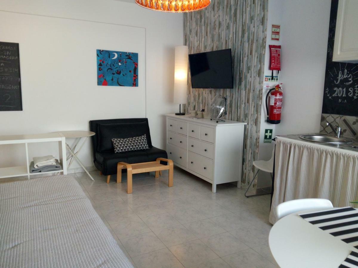 Appartement In Bed With Lisbon 8N à Amadora Extérieur photo